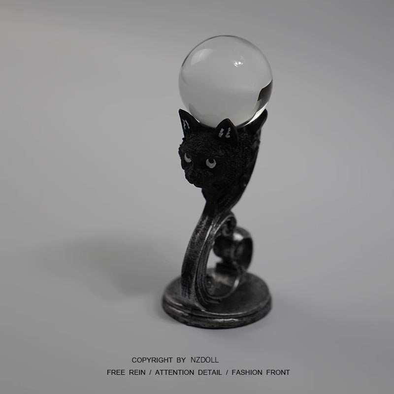 NZdoll! Bored? Let the kitten carry the crystal! Ornament