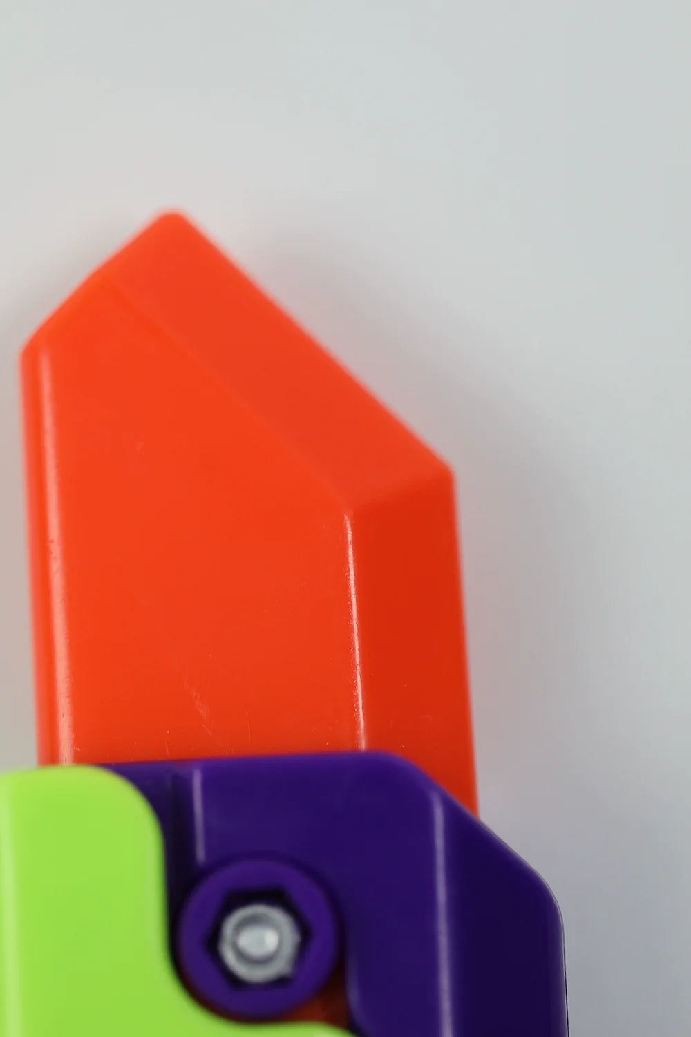 NZdoll! Bored? Shake out a radish! Gravity toy