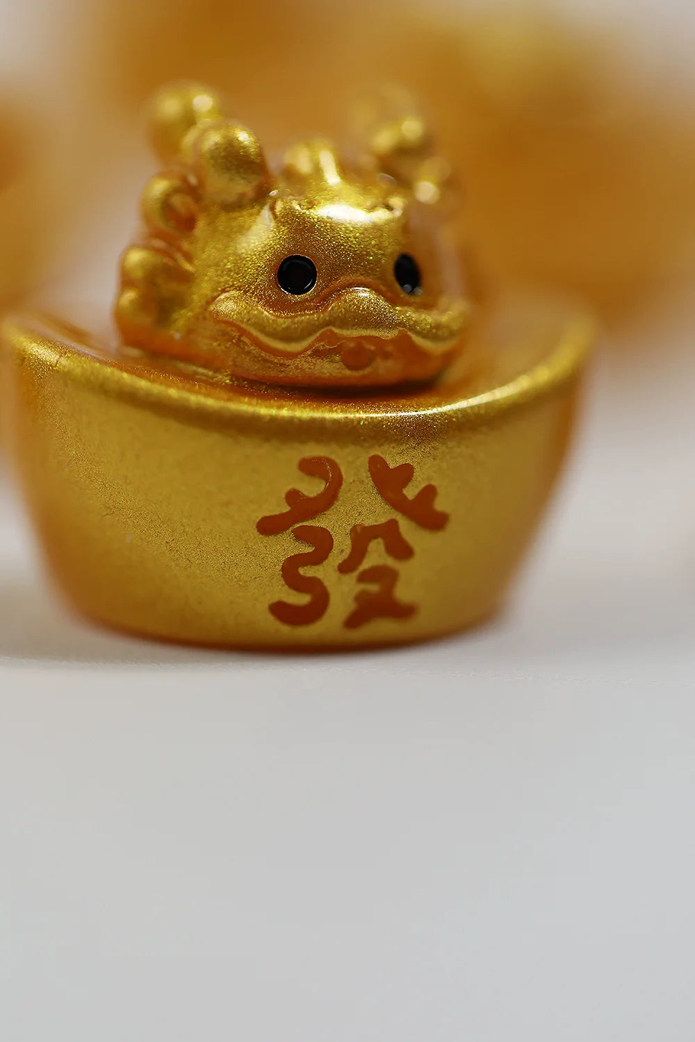 NZdoll! Bored? Arrange a pile of small animal-shaped gold ingots! Ornament