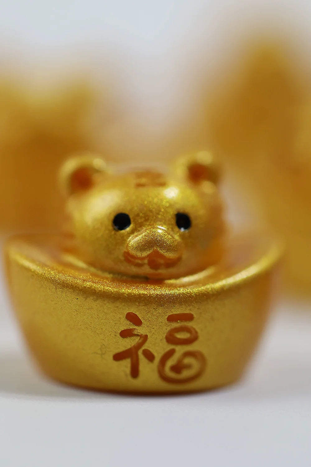 NZdoll! Bored? Arrange a pile of small animal-shaped gold ingots! Ornament