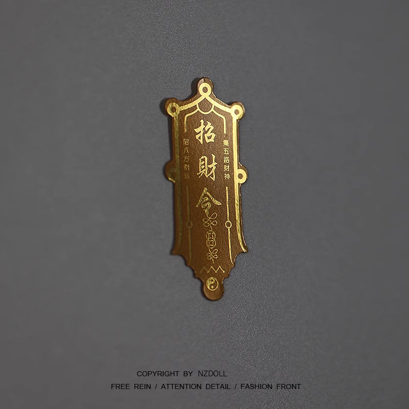 NZdoll! Bored? Carry a little wealth with you! Accessory